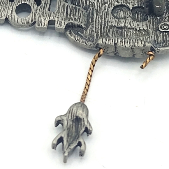 JJ Jonette Vintage Santa Hat Cat Mouse Dangle Brooch Happy Holidays Pin 2.75" - Picture 5 of 12